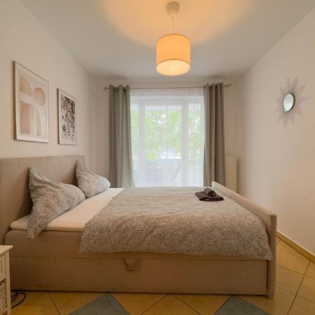 קאסל 110Qm - 4 Zimmer - Privat Parkplatz - Zentral - Balkon - Mallibase Apartments מראה חיצוני תמונה