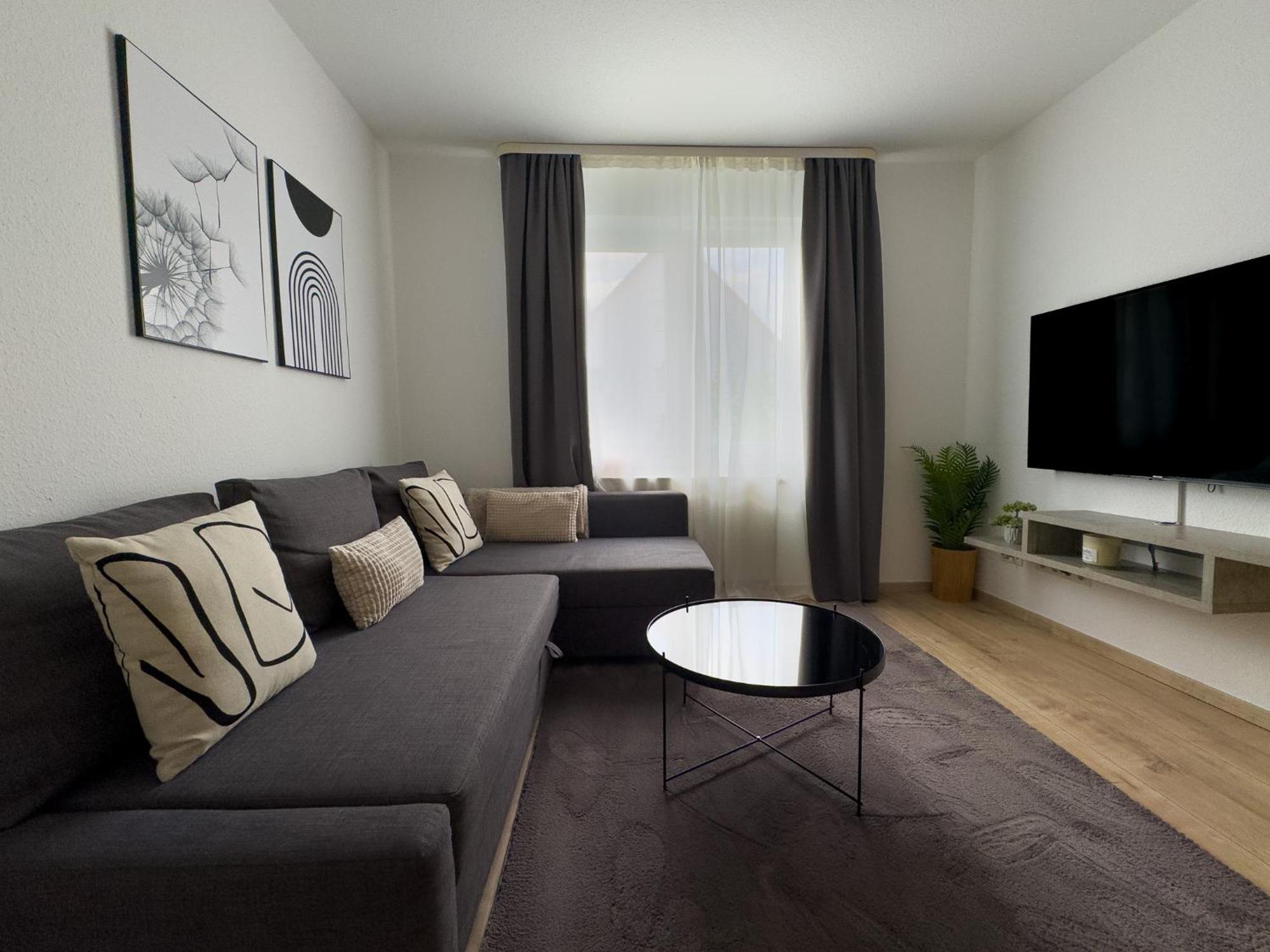 קאסל 110Qm - 4 Zimmer - Privat Parkplatz - Zentral - Balkon - Mallibase Apartments מראה חיצוני תמונה